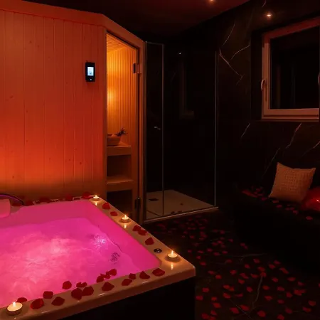 Love Room Royan-2